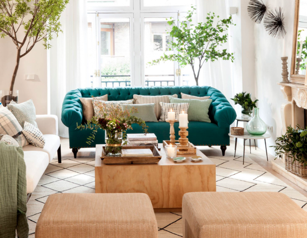 Cómo decorar un salón con sofá blanco? ¡En estas fotos encontrarás la  respuesta!